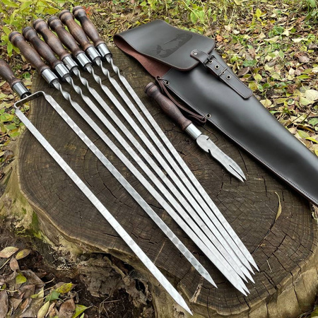 Sada špízů "Quiver of the Hunter" v koženém pouzdře Gorillas BBQ K-17