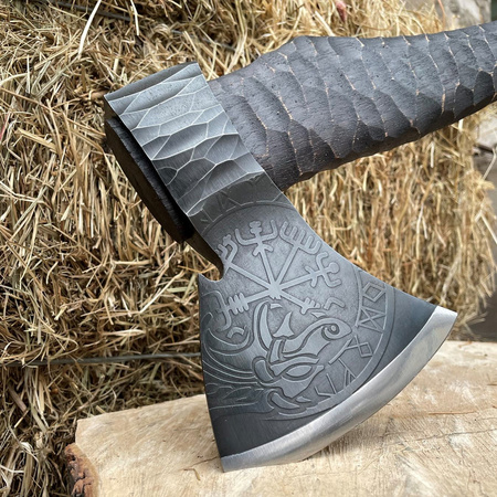 Handcrafted "Vegvisir" Axe by Gorillas BBQ A-29