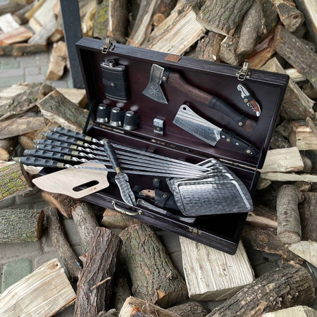 BAWÓŁ Gorillas BBQ set in wooden box NK-2K